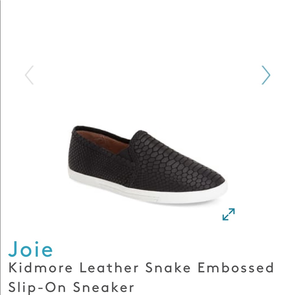 Joie slip on sneaker